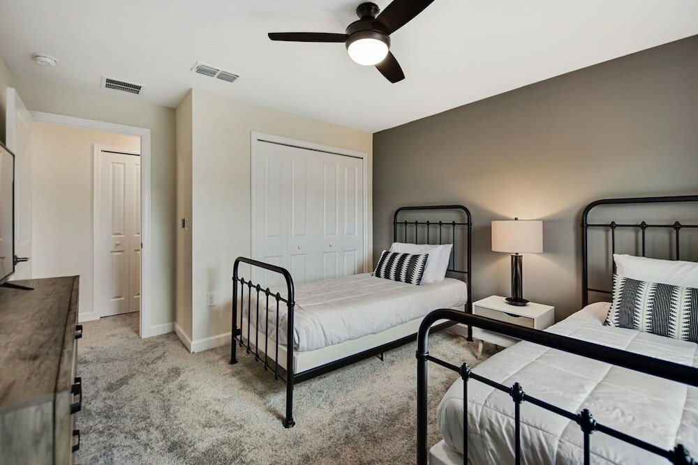 Фото Magic Lily - Storey Lake by Shine Villas № 834