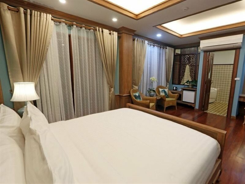 Фото Rich Garden House Hotel