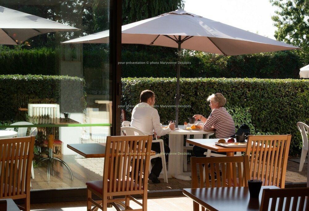 Фото ibis Caen Porte d'Angleterre