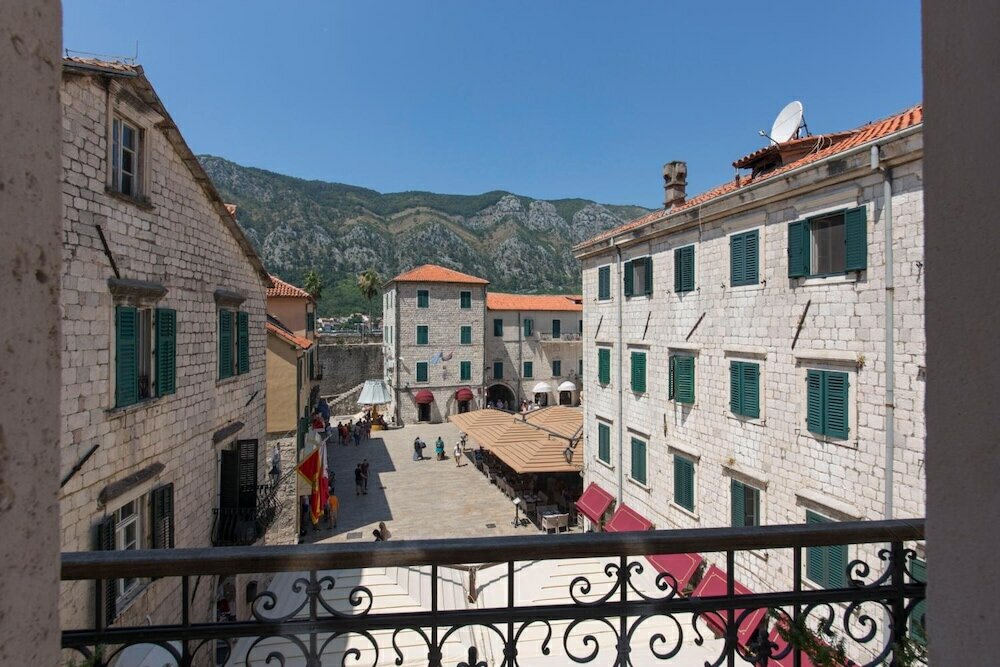 Фото Hotel Vardar