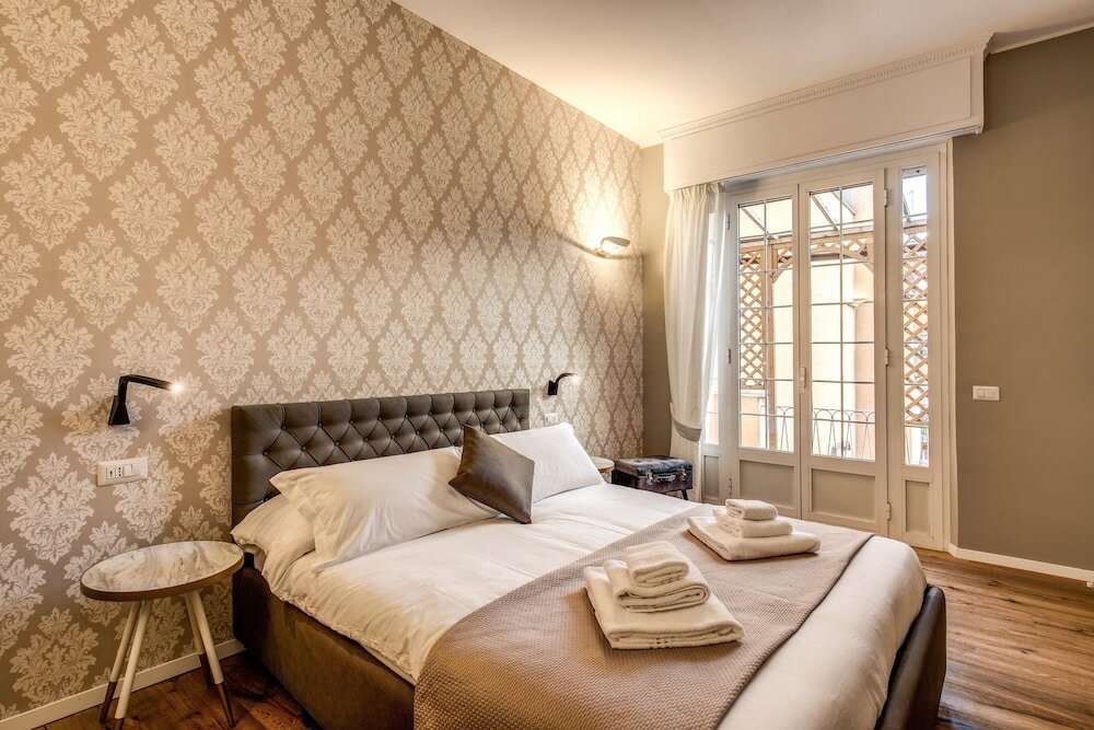 Фото Elysium Suites