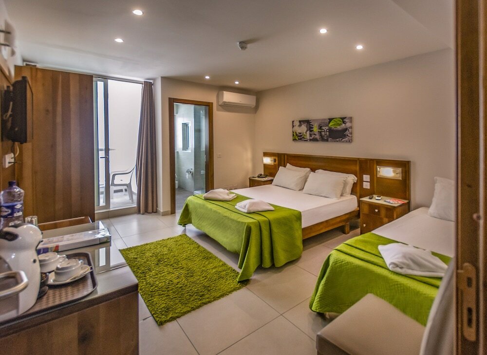 Фото Cerviola Hotel