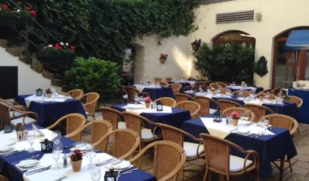 Фото Romantik Hotel Tuchmacher