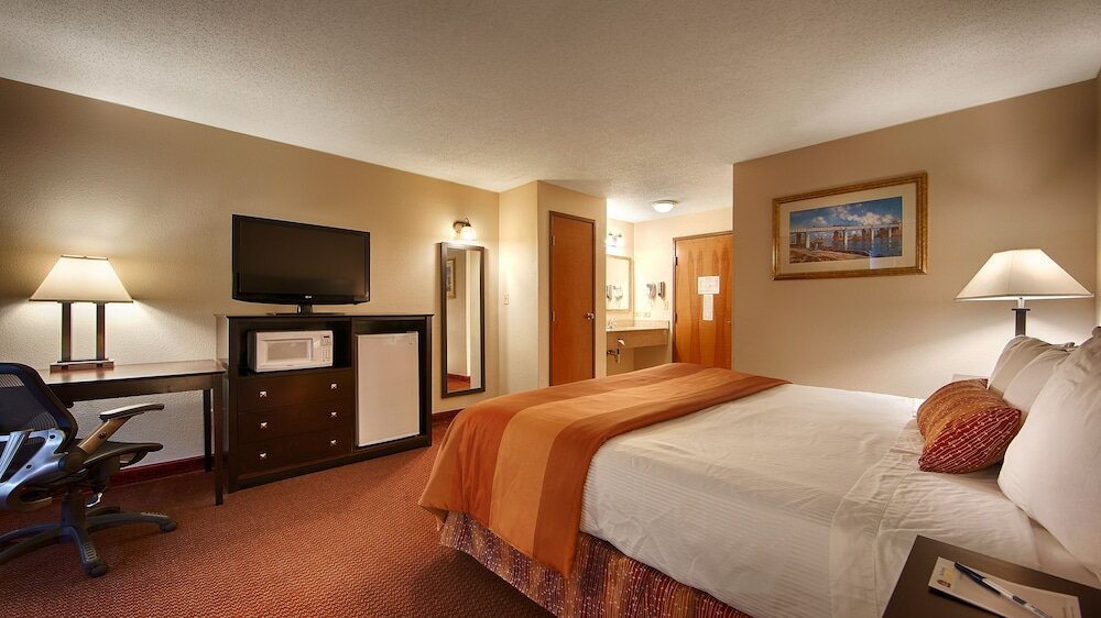 Фото Best Western Des Plaines Inn