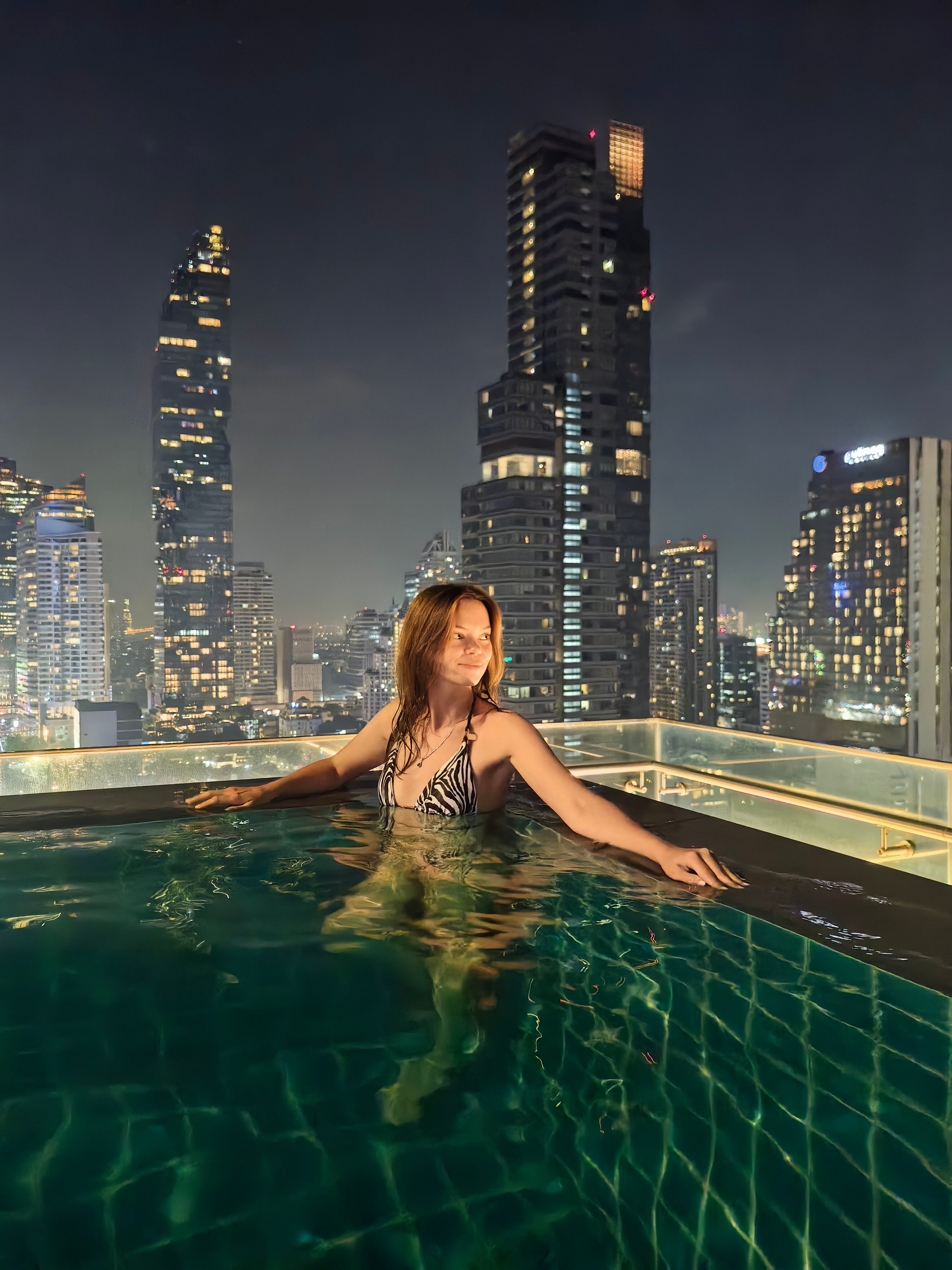 Фото Amara Bangkok Hotel