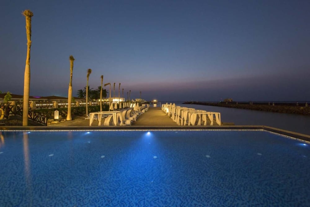 Фото Narcissus Resort & SPA Obhur Jeddah