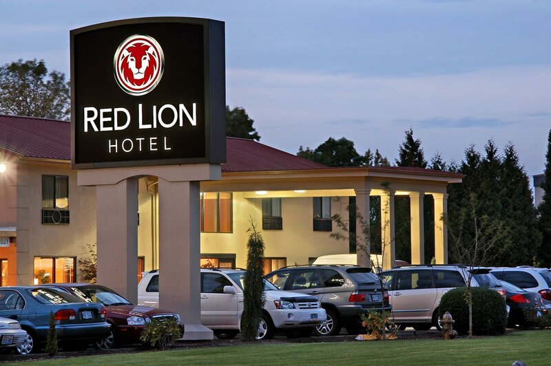 Гостиница Red Lion Hotel Portland Airport