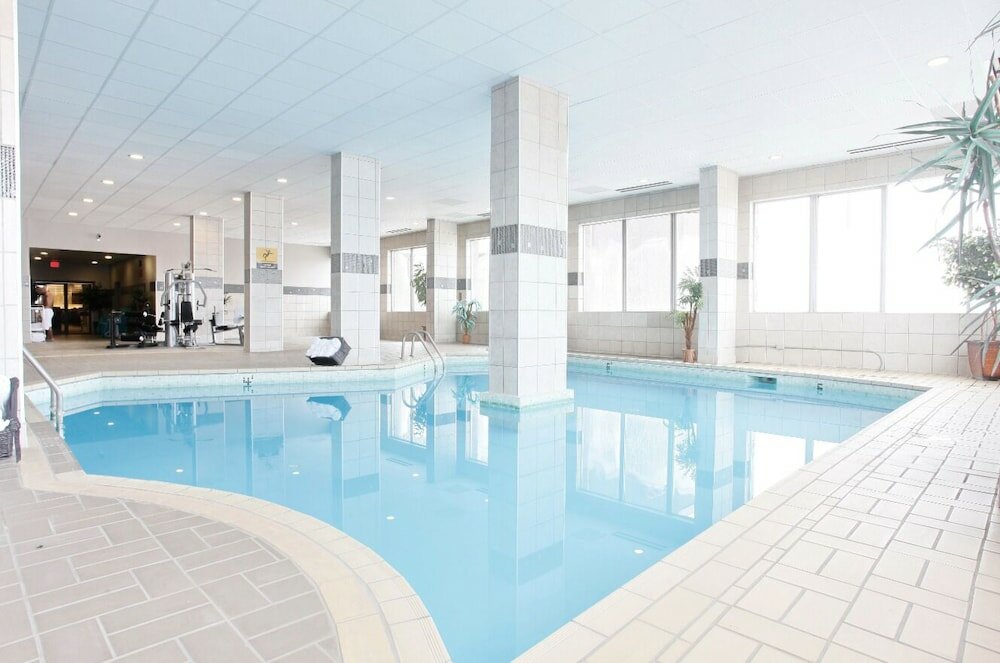 Фото Pomeroy Hotel & Conference Centre Grande Prairie