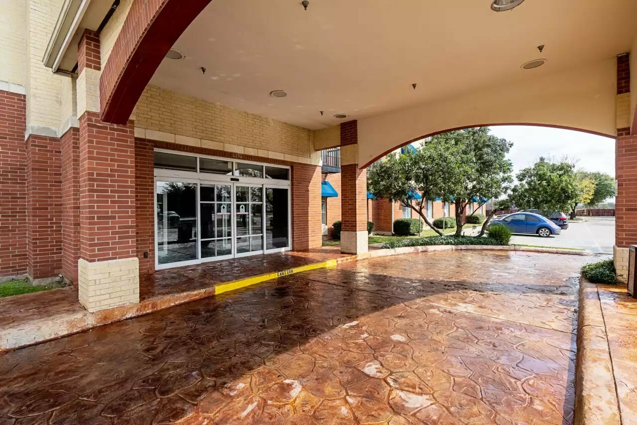 Фото Quality Suites