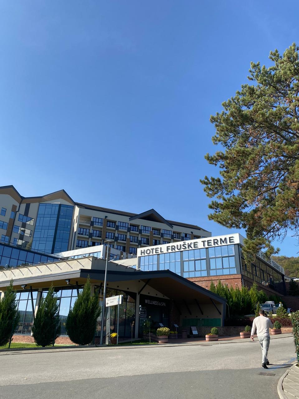 Фото Mövenpick Resort and SPA Fruske Terme