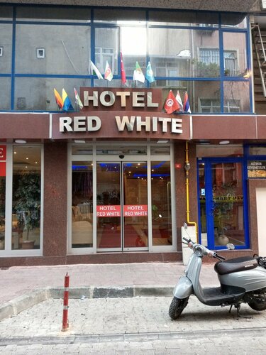 Гостиница Red White Hotel в Фатихе