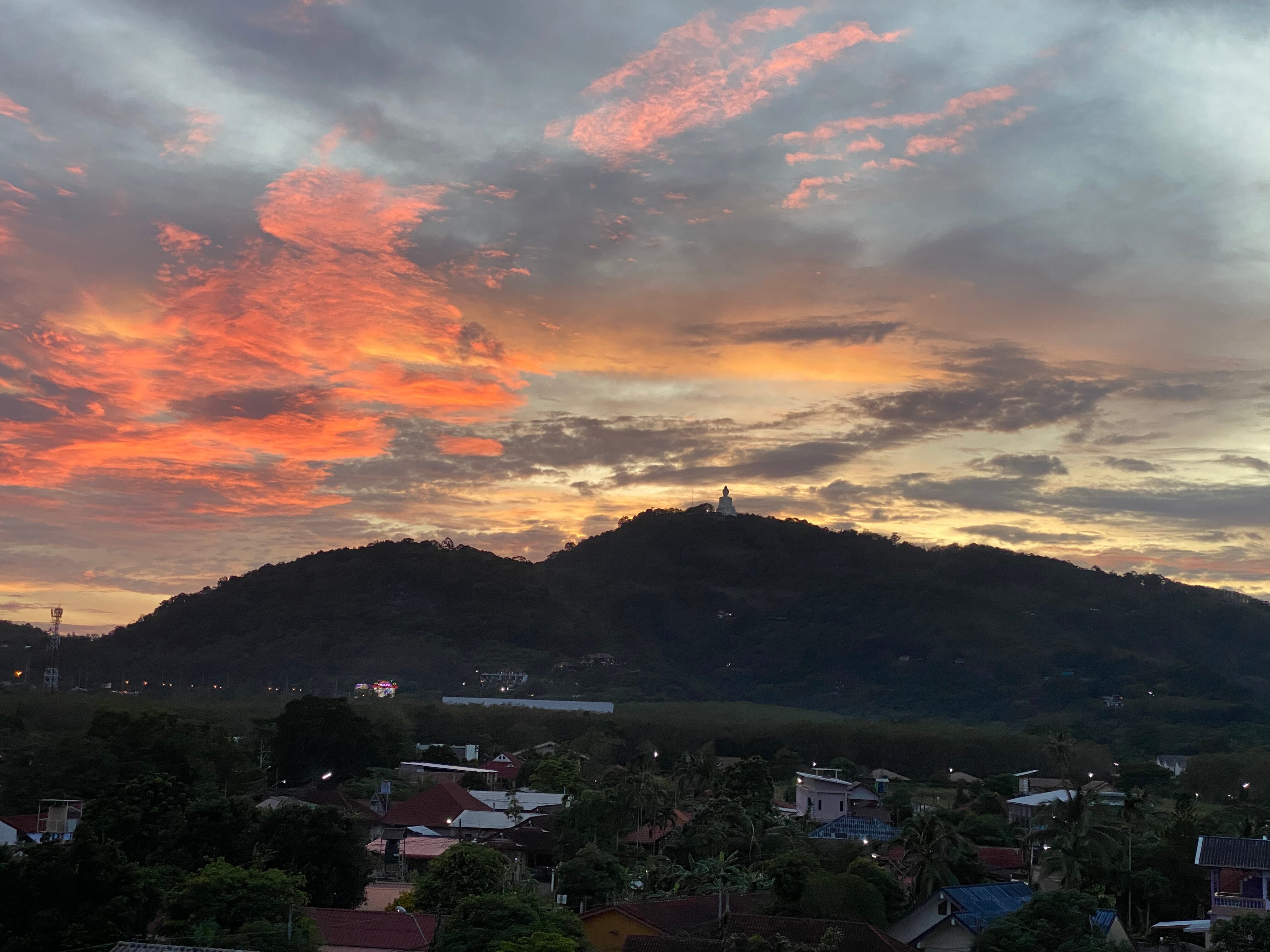 Фото The Elysium Residence