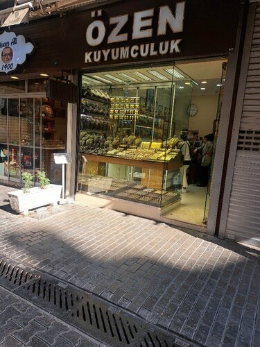 Özen Kuyumculuk Fotoğraf 1
