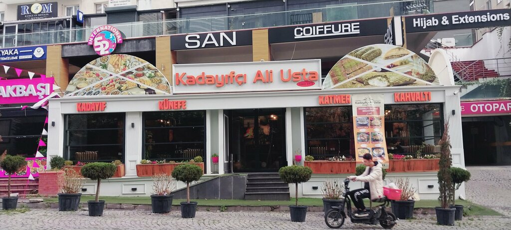 مصففو الشعر San Kuafor Bahcesehir ، اسطنبول، صورة