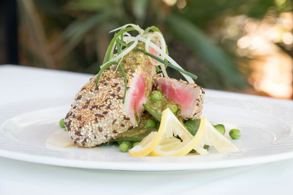 Фото Hill View Restaurant & Apartments