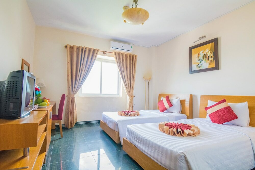 Фото Spring Hotel