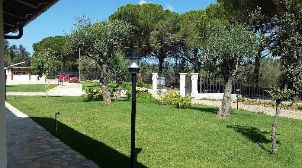 Фото Agriturismo Casale degli Ulivi