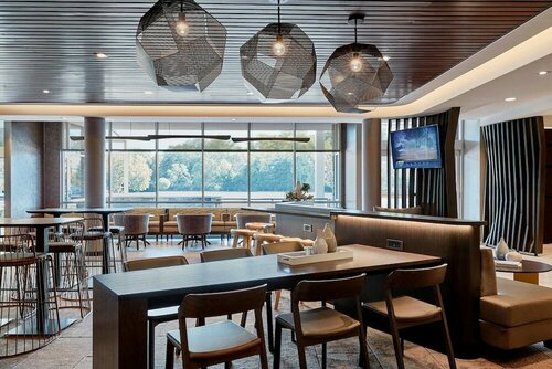 Гостиница SpringHill Suites Chester в Честере