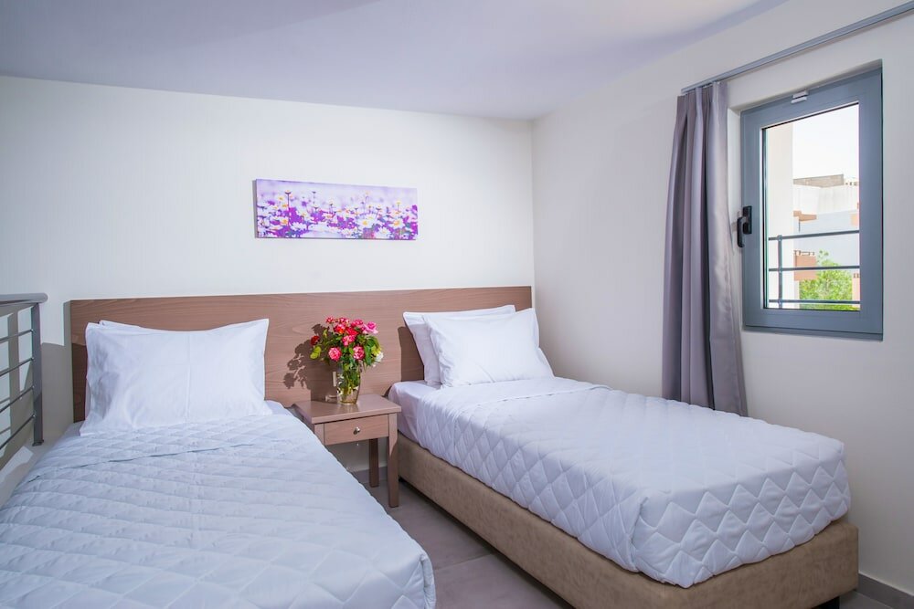 Фото South Coast Hotel