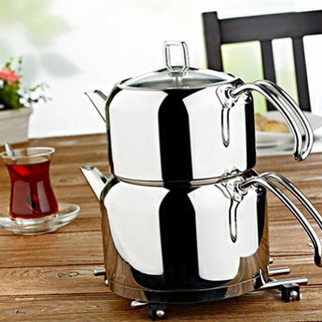 Glass, glass products Evimsaray, Istanbul, photo