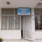 Yilmaz Tailor (Manisa, Yunusemre District, Cumhuriyet Mah., 5041. Sok., 12) ، محل خياطة