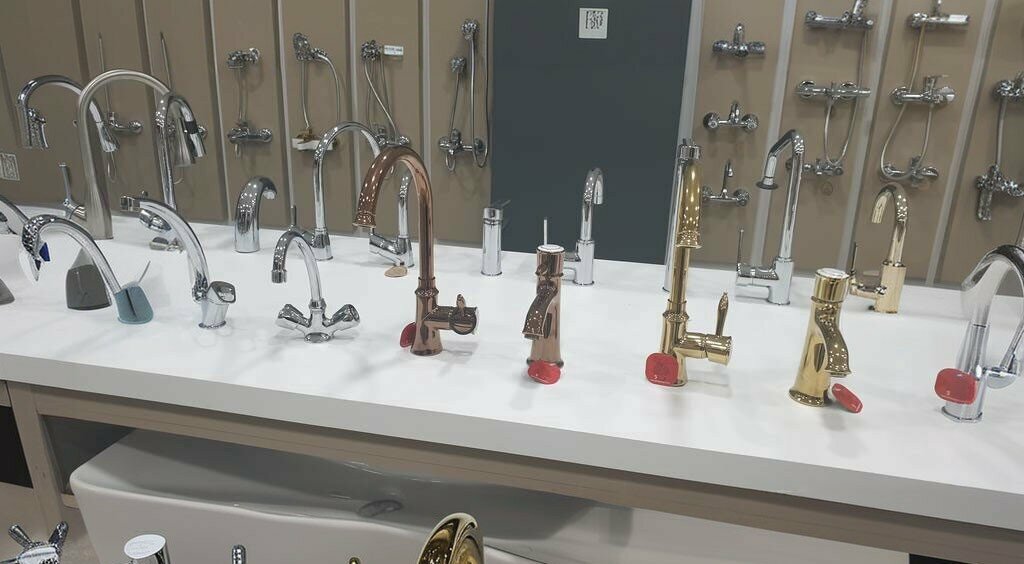 Hardware store Cengiz Karabiyik, Beysehir, photo