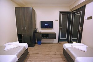 Гостиница Gulf Hotel Colaba