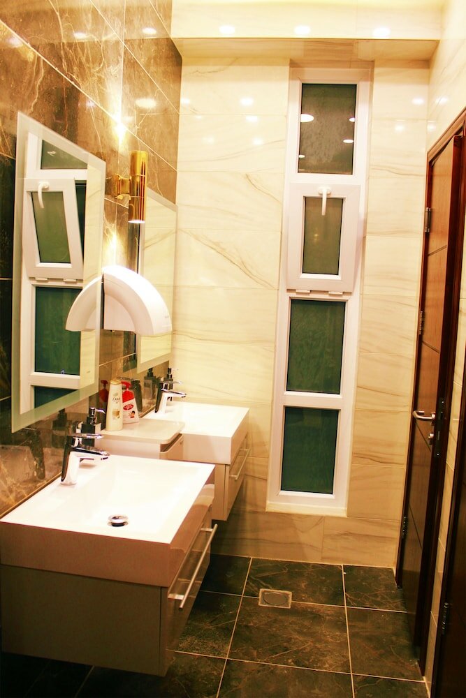 Фото Sedrah Hotel