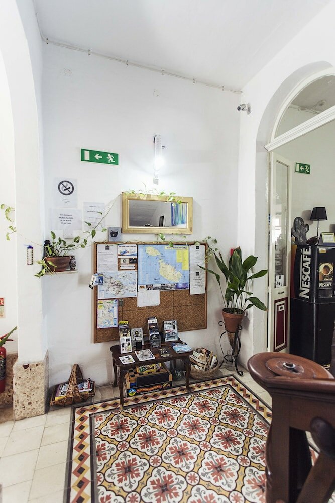 Фото Granny's Inn - Hostel