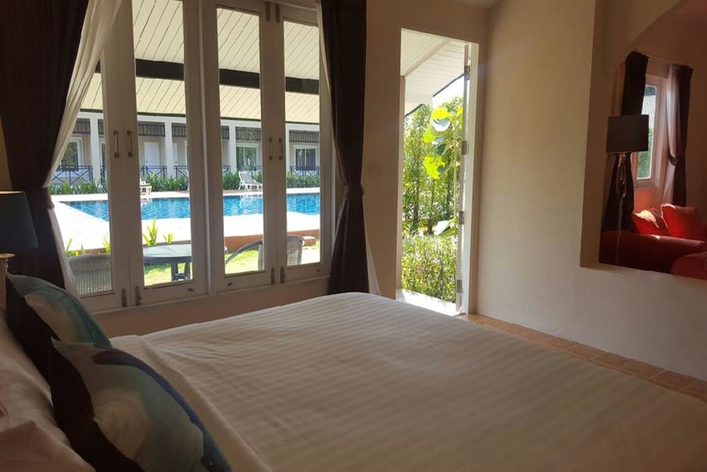 Фото Palazzo Pavone Gallery & Resort