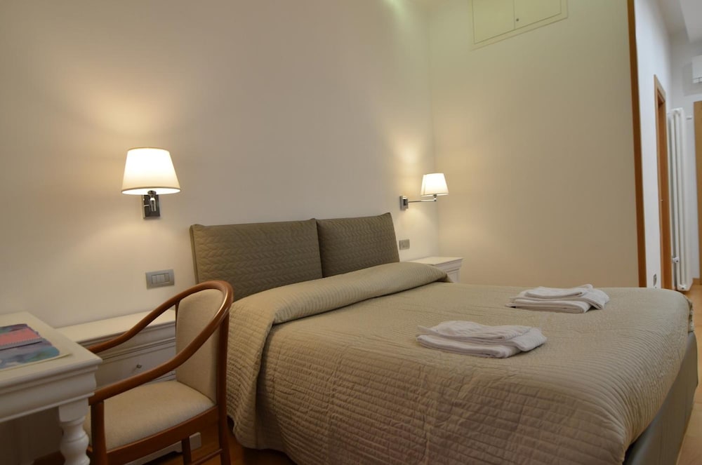 Фото La Strada Parlata