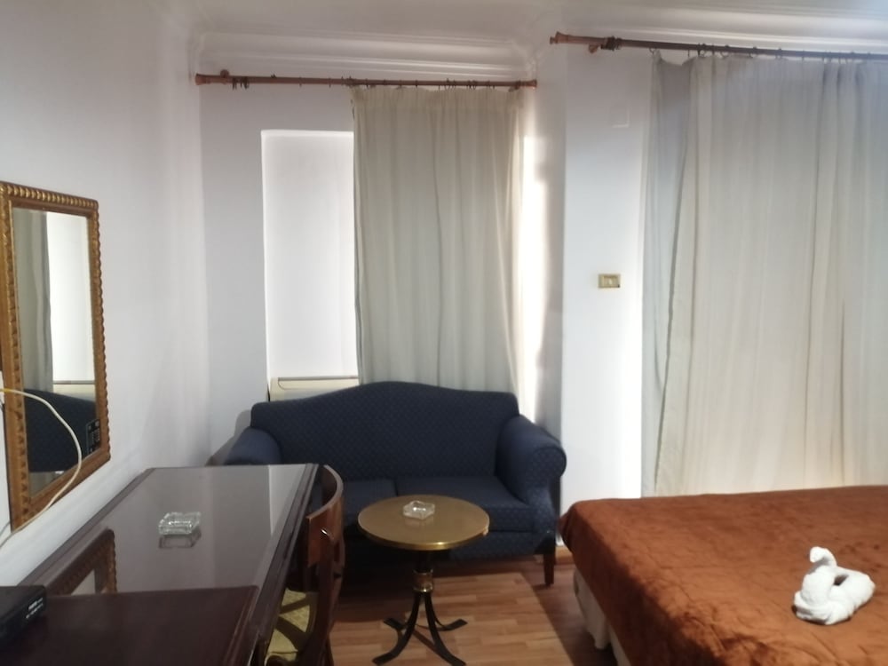 Фото Mayorca Hotel