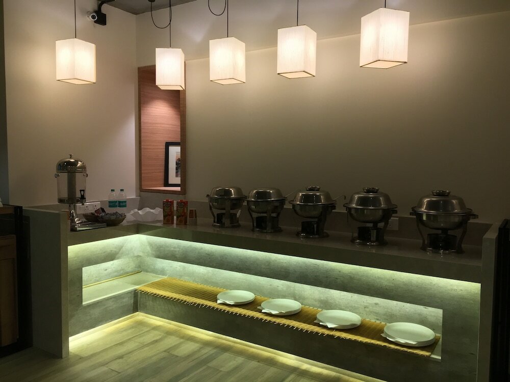 Фото IStay Hotels Andheri Midc