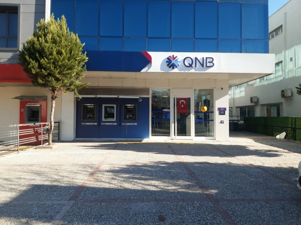 Banco Qnb Gaziemir Şubesi, , foto
