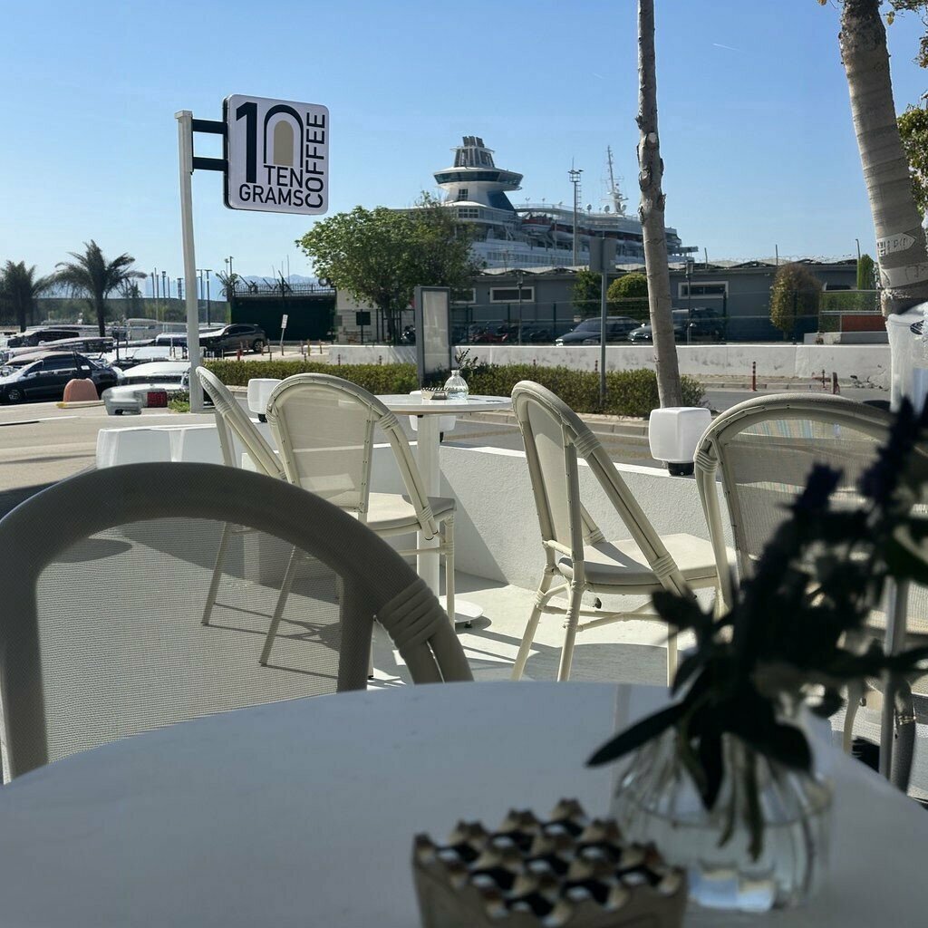 Coffee shop 10 Grams Coffee, Cesme, photo