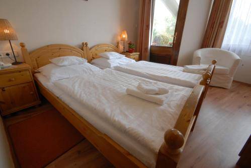 Фото Icon Győr Hotel & Restaurant