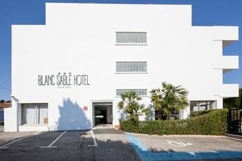Hotel Blanc Sable Hotel, Alpes‑Maritimes, photo