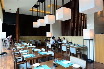 Фото DoubleTree by Hilton Hotel Pune - Chinchwad