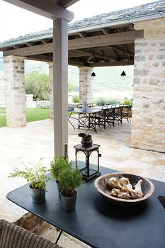 Фото Apeiros Chora