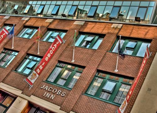 Фото Jacobs Inn Hostel