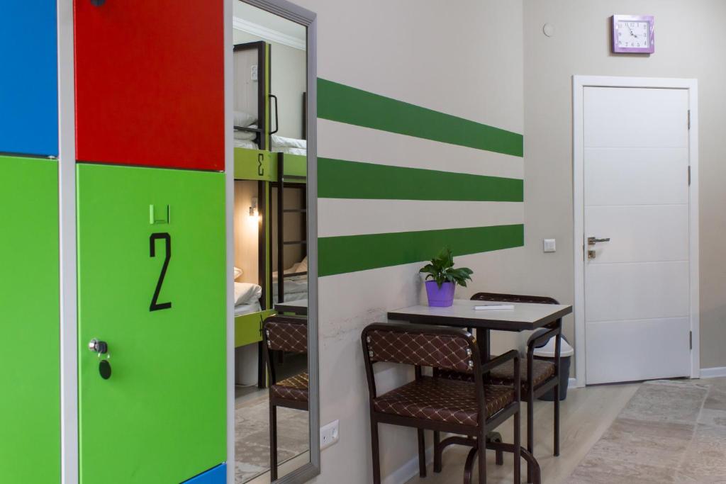 Фото Compass Hostel