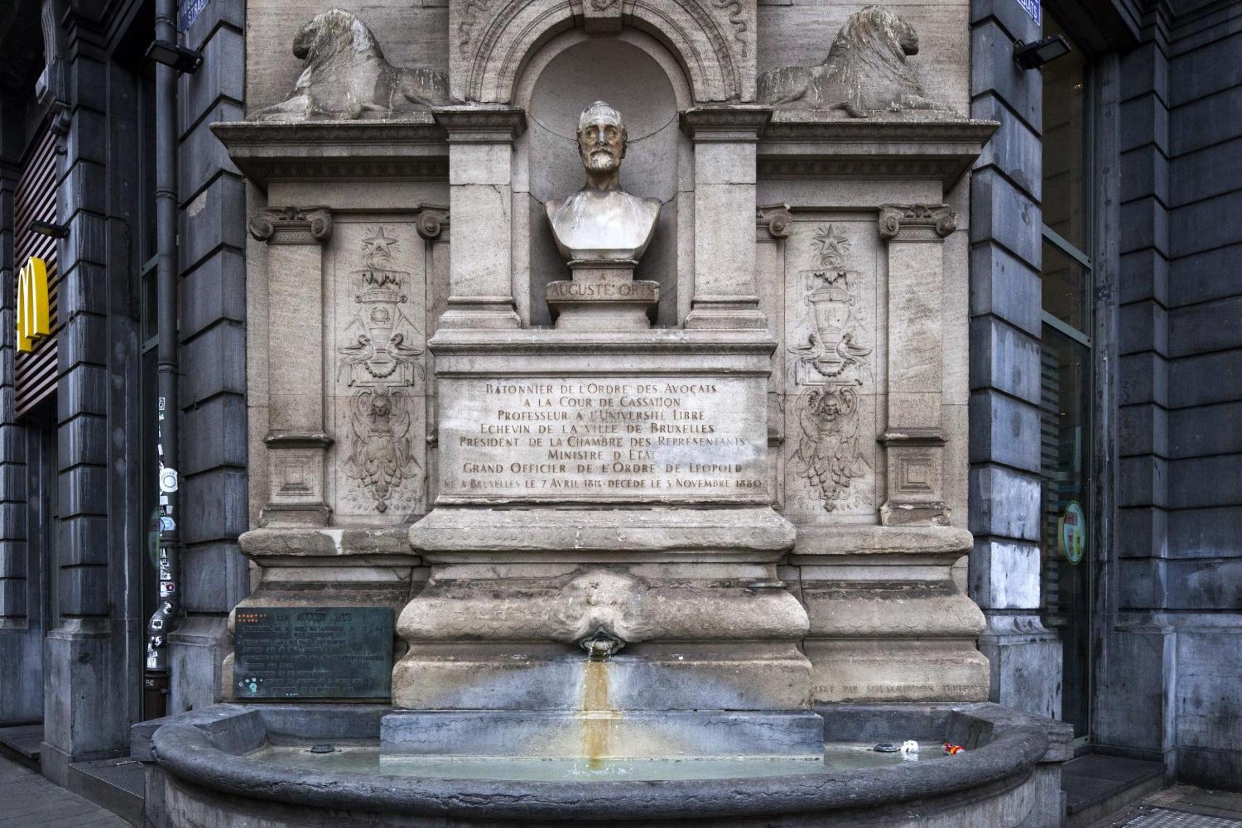 Фото EasyHotel Brussels City Centre