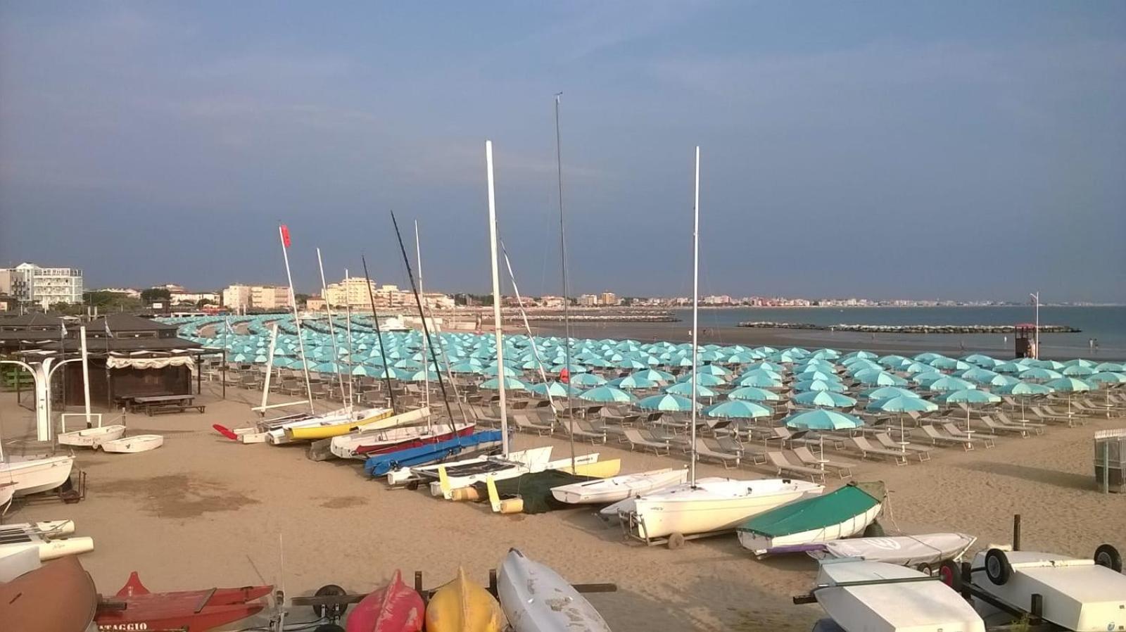 Фото Residence Record