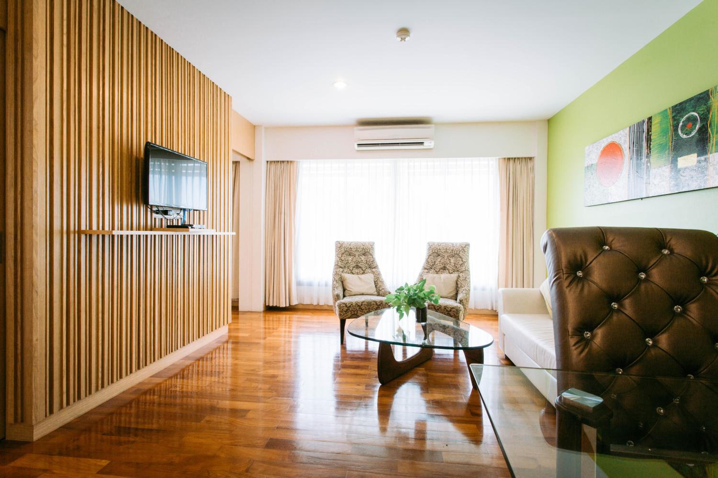 Фото Mamaison hotel