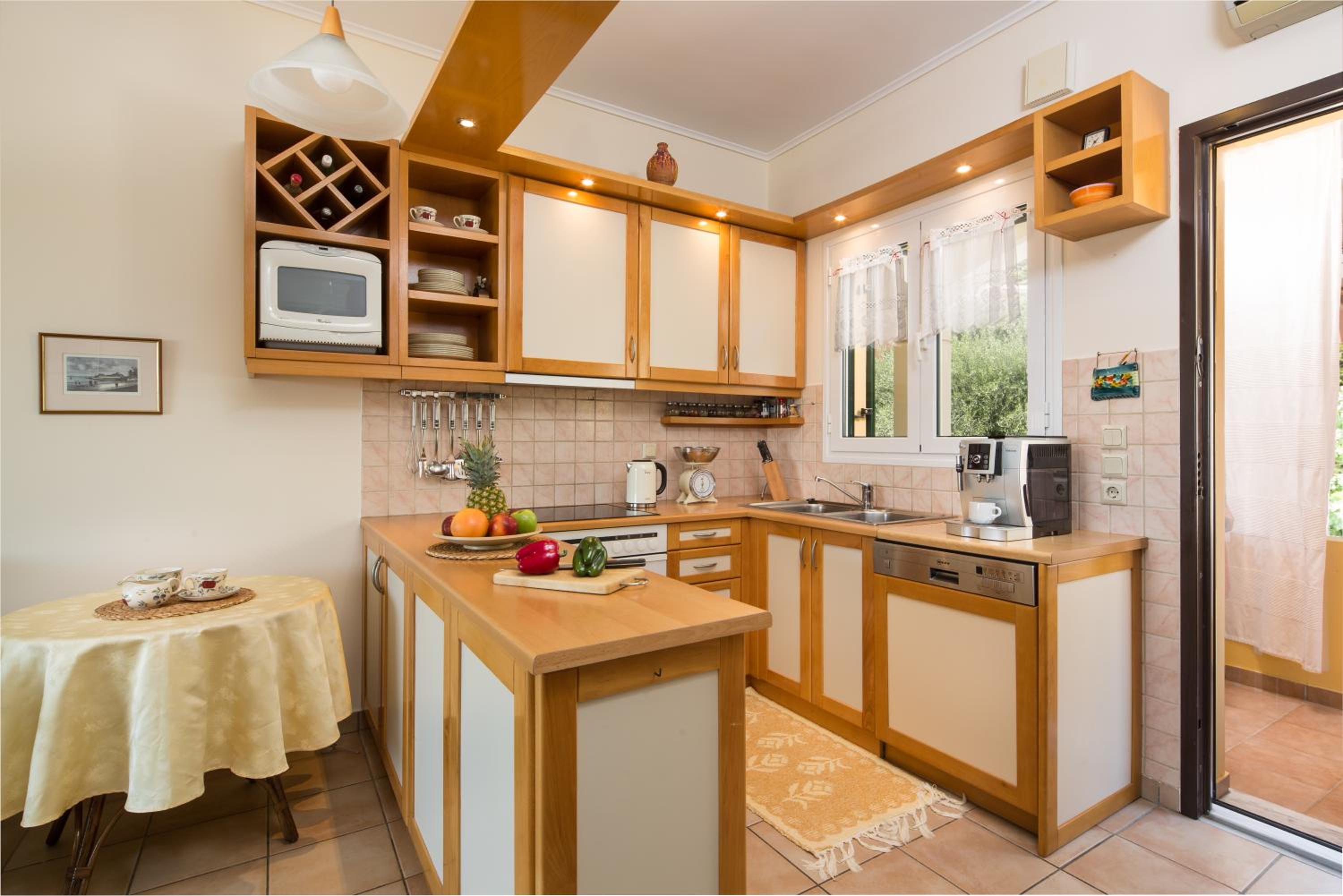 Фото Barbati Bay Elegant Apartments