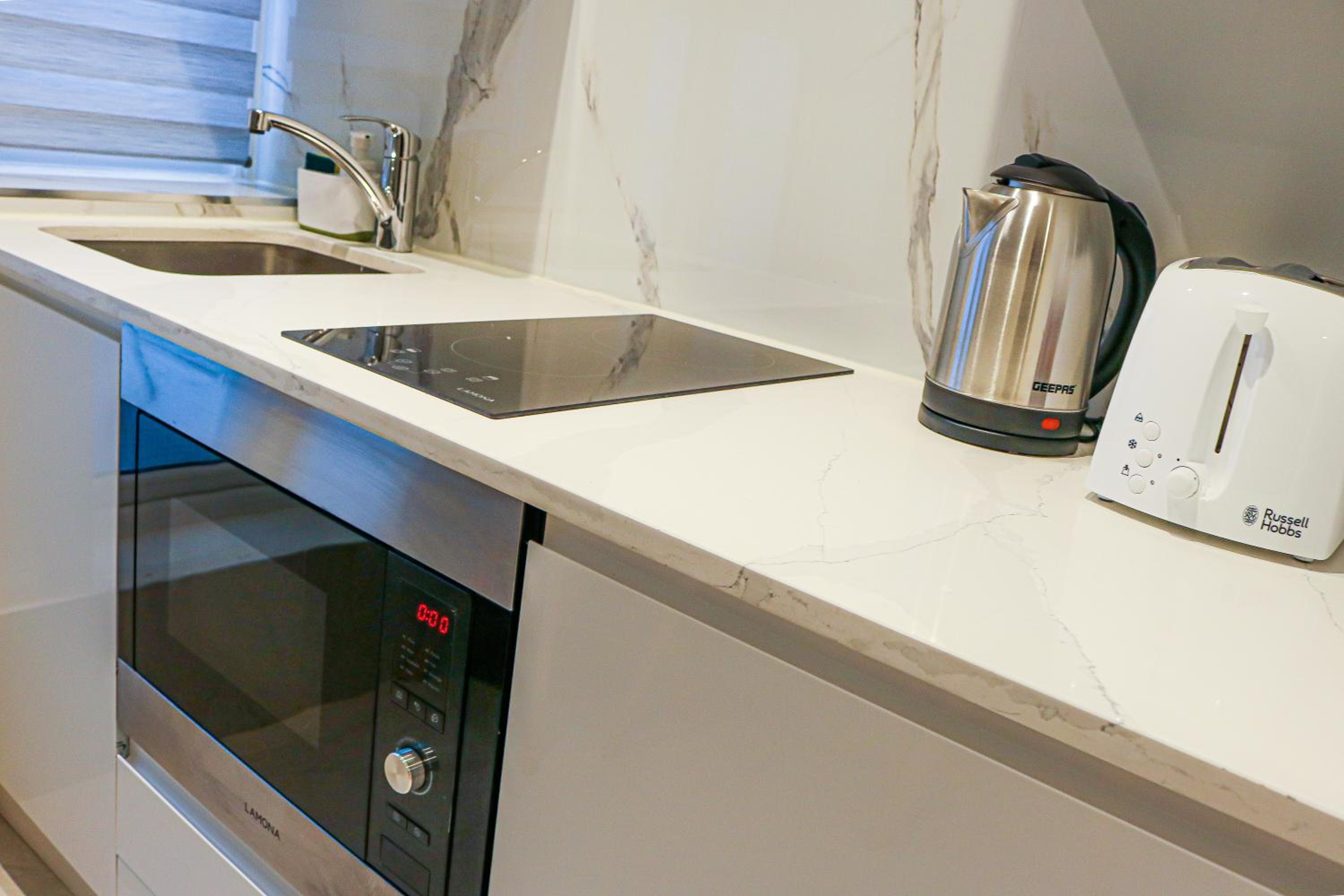 Фото Imperial Court Studios