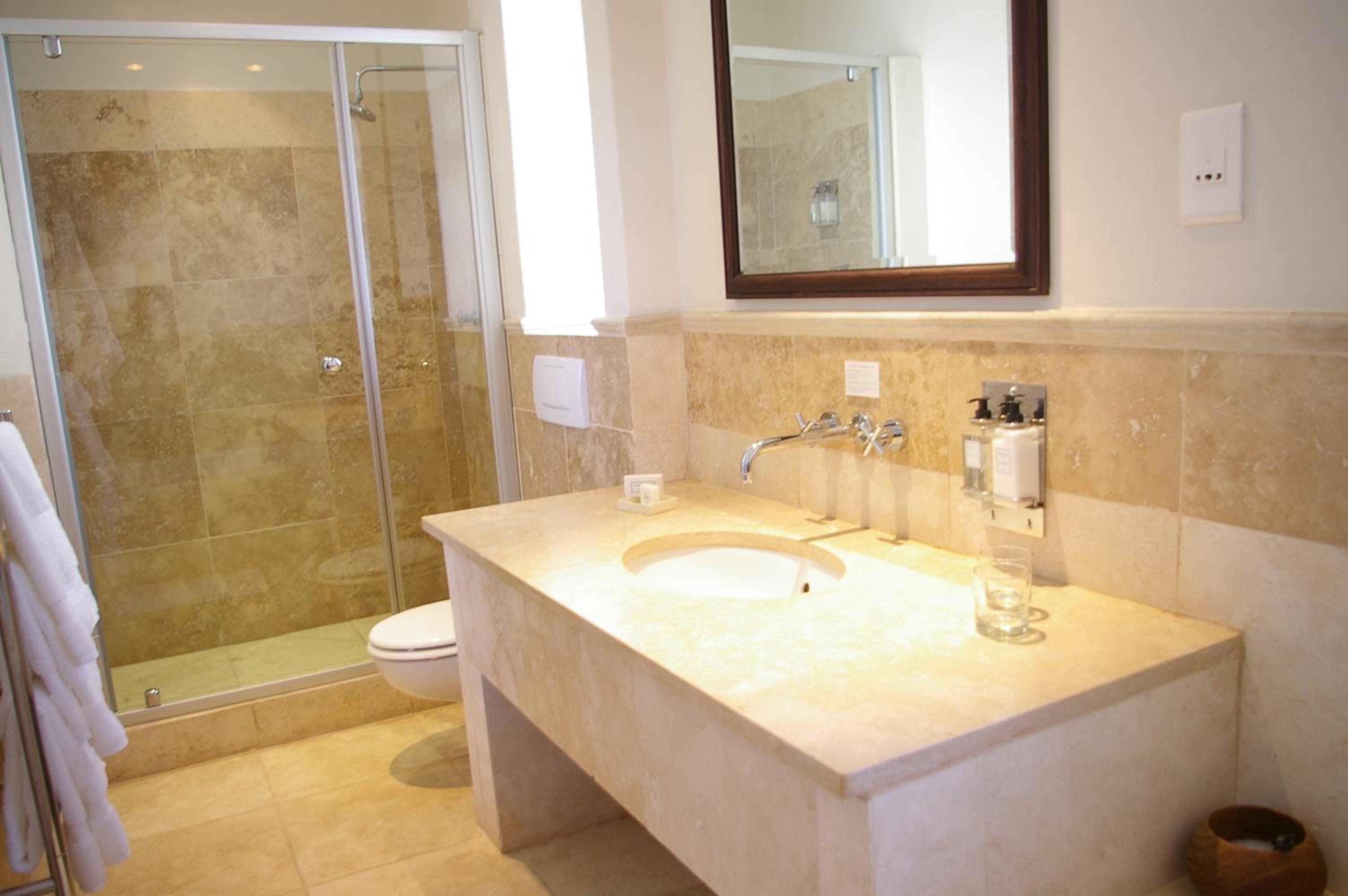 Фото The Royal Hotel