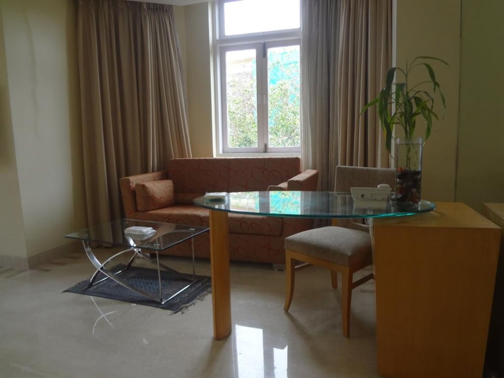 Фото Ascot Hotel