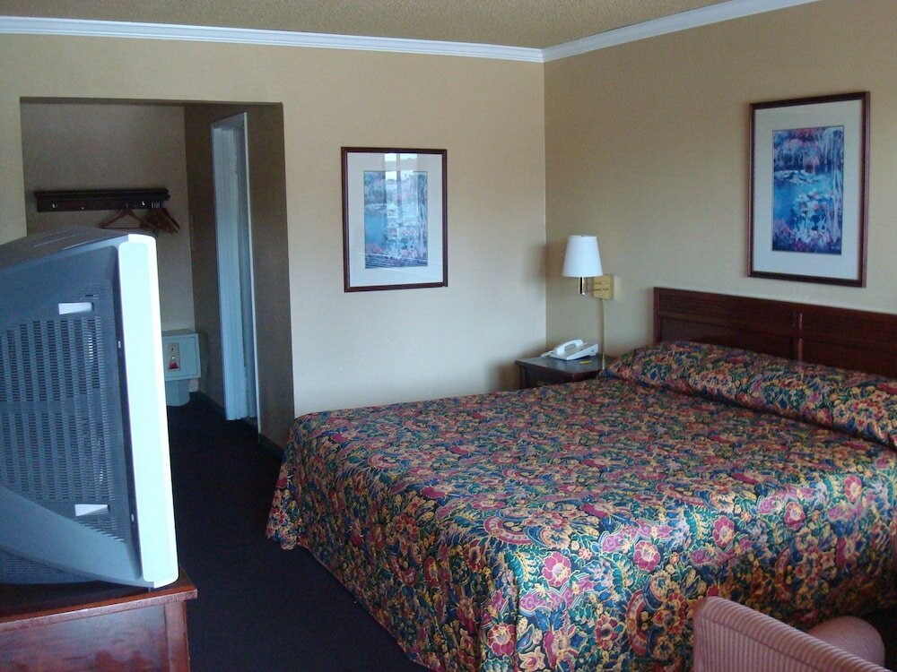 Фото Heritage Inn