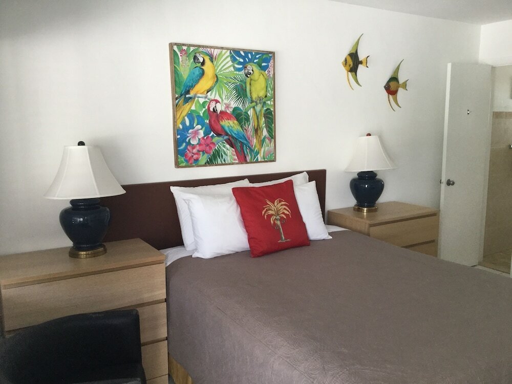 Фото Breakaway Inn